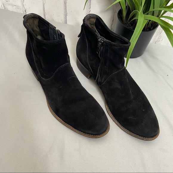 Paul Green Logan Bootie - Picture 2 of 13